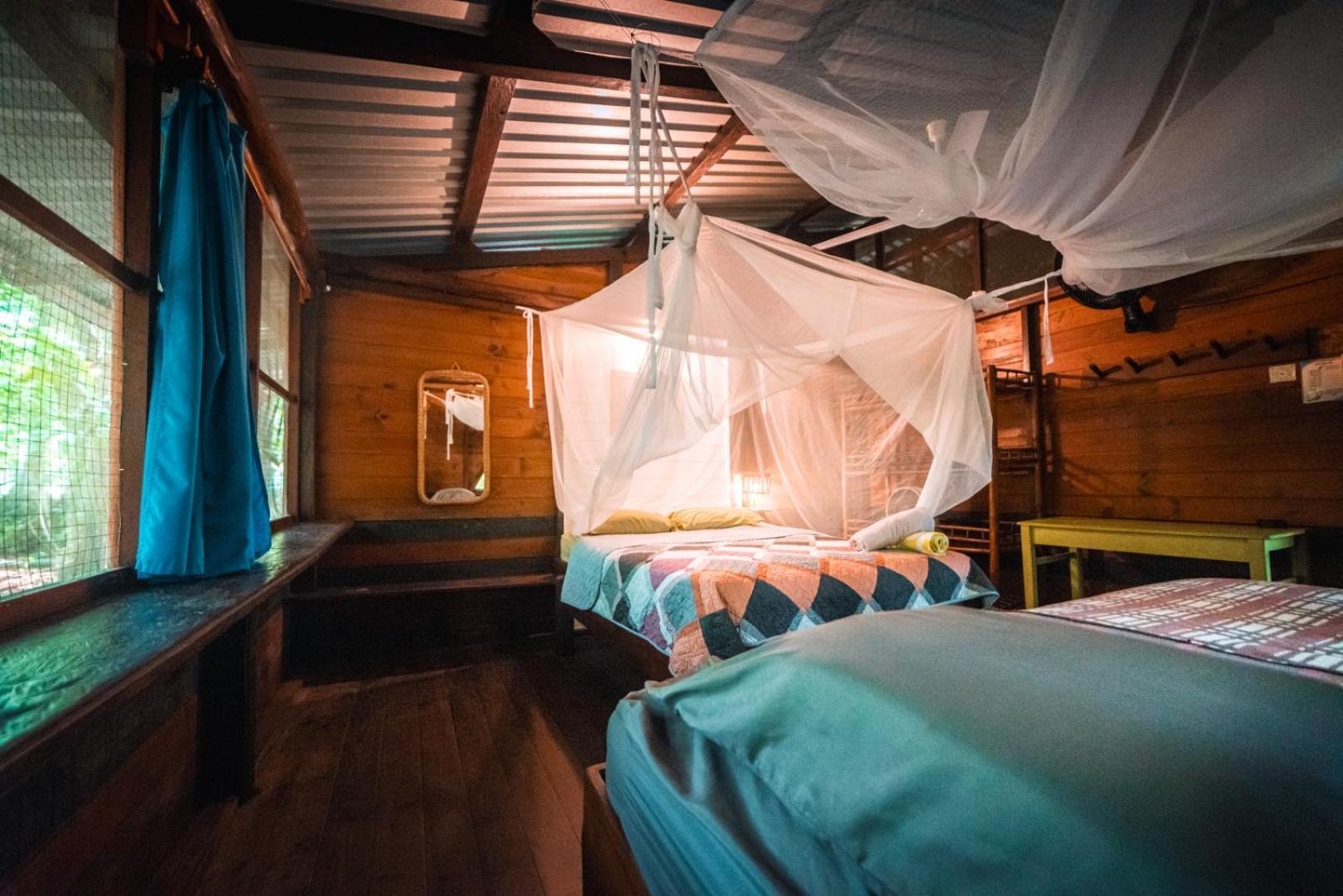 Hotel Casa Perico Rio Dulce Town Extérieur photo