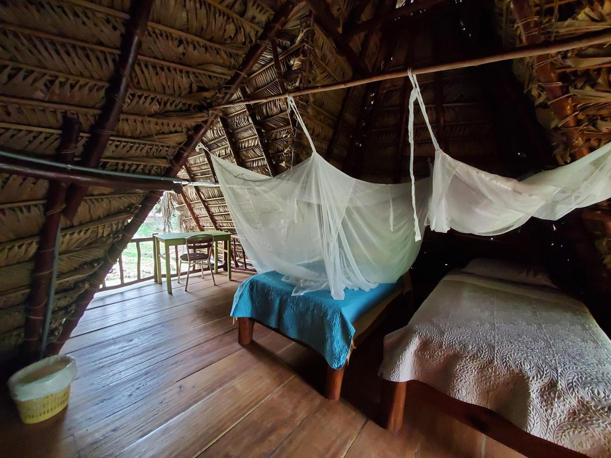 Hotel Casa Perico Rio Dulce Town Extérieur photo