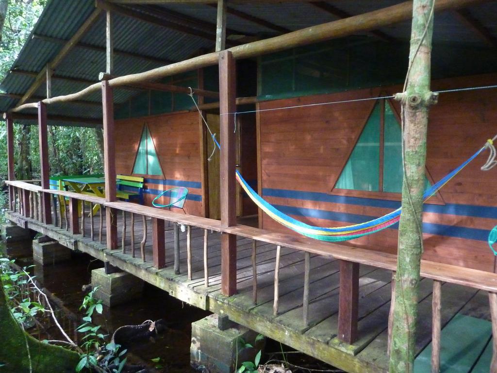 Hotel Casa Perico Rio Dulce Town Chambre photo