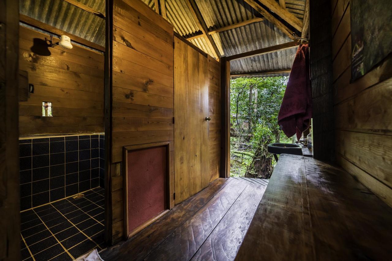 Hotel Casa Perico Rio Dulce Town Extérieur photo